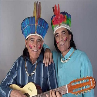 CAÇIQUE E PAJÉ