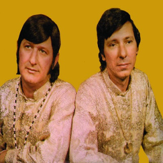 CAÇULA E MARINHEIRO
